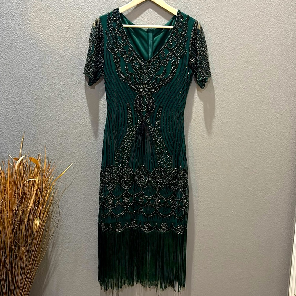 Beautiful Roaring 20’s Flapper Gown